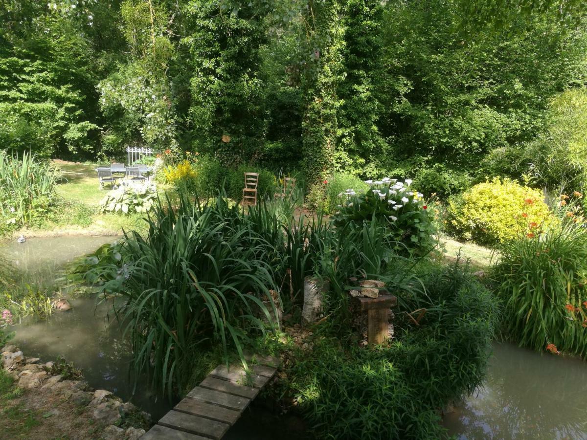 Le Clos Du Buisson Saint-Julien-de-la-Liegue Екстер'єр фото